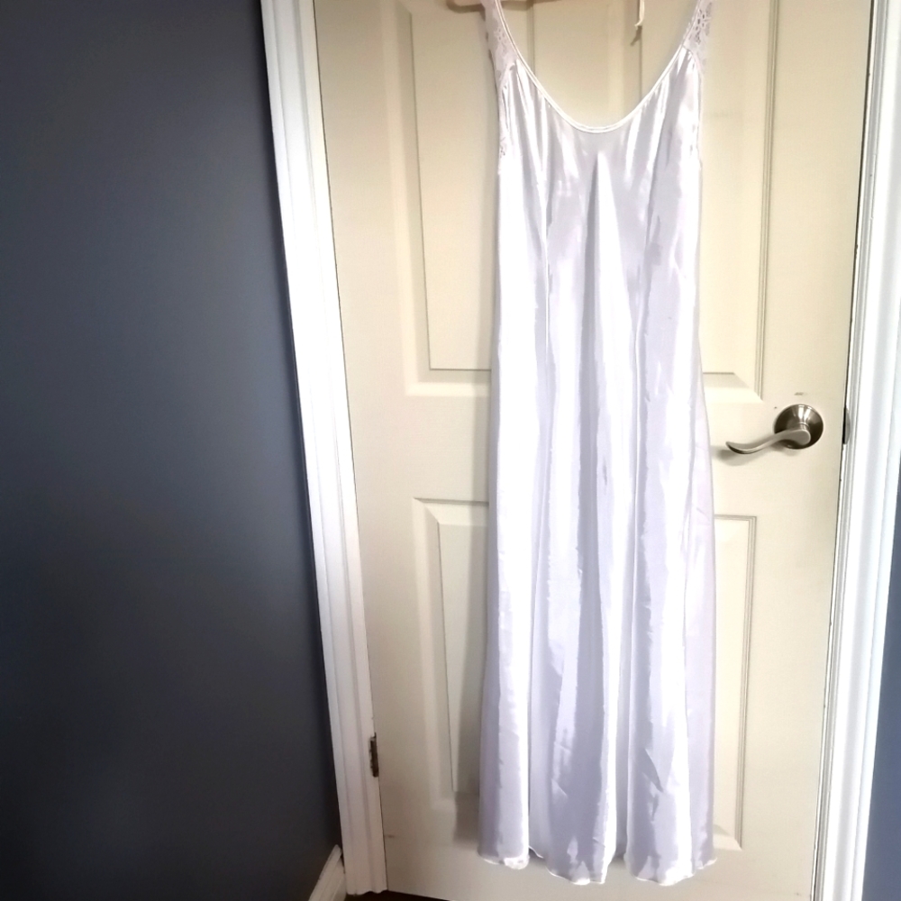Vintage 1960's Lingerie Silky Floor Length Gown